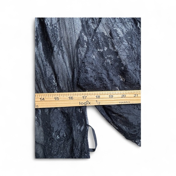 Mavidlove long sleeve Elegant Black Lace Women's Robe Size large - Picture 7 of 9